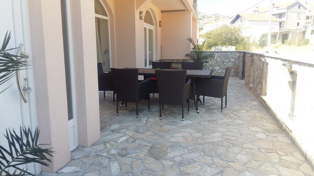 Ivanica Apartments Ema מראה חיצוני תמונה